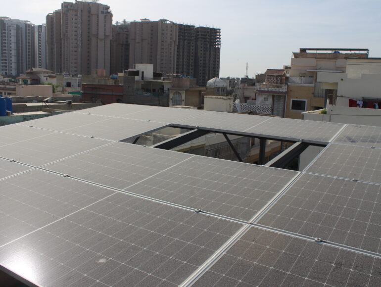 solar system in karachi